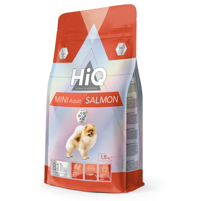 HIQ dry food for adult dogs of small breeds with salmon 