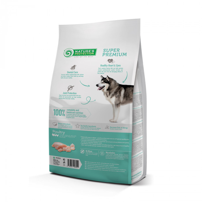 NATURE'S PROTECTION dry food for senior dogs of all breeds with poultry 